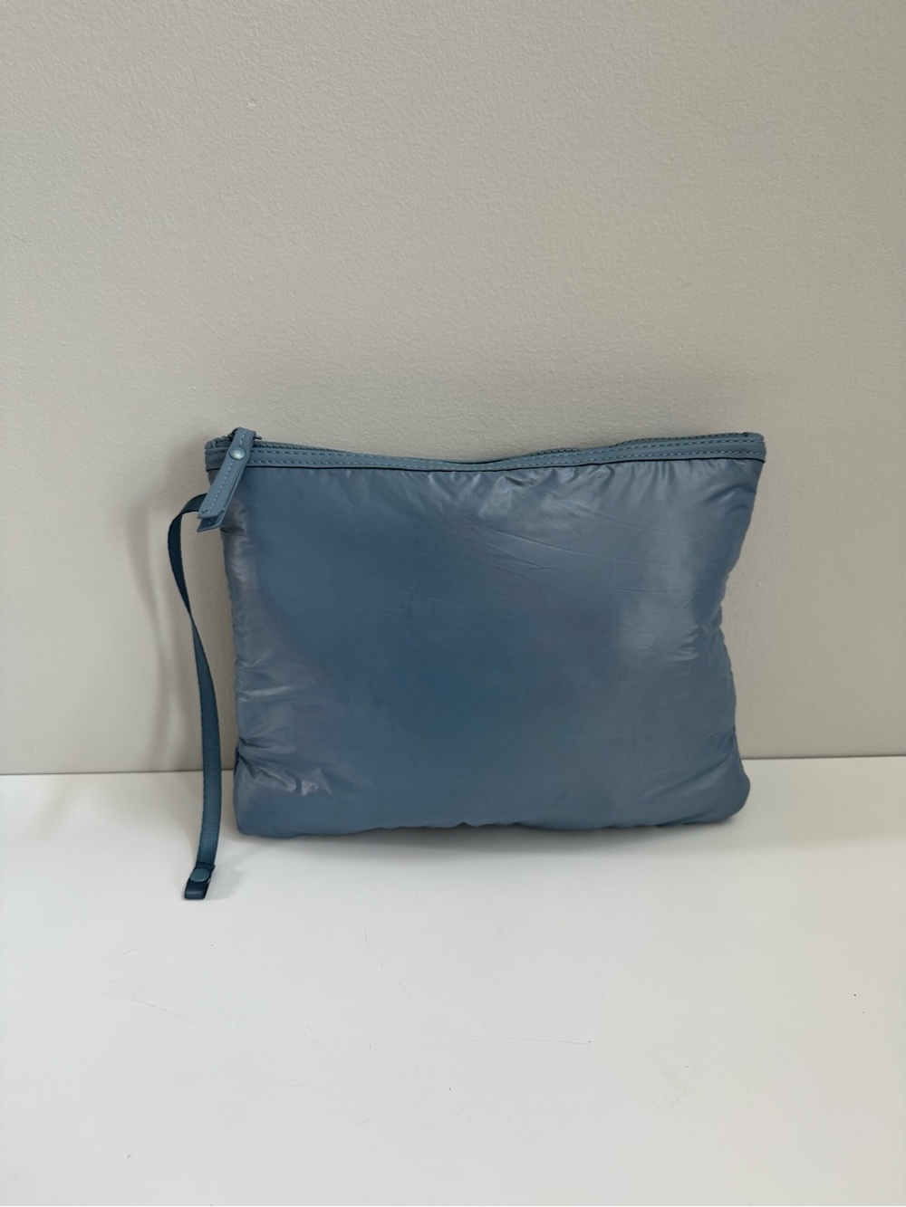 Puffer Coastal Dusty Blue Travel Organizational Pouch